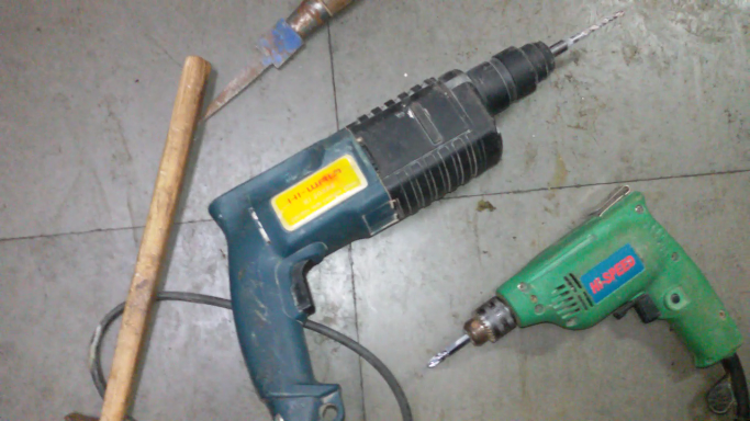 required tools for installation of wall corner bead